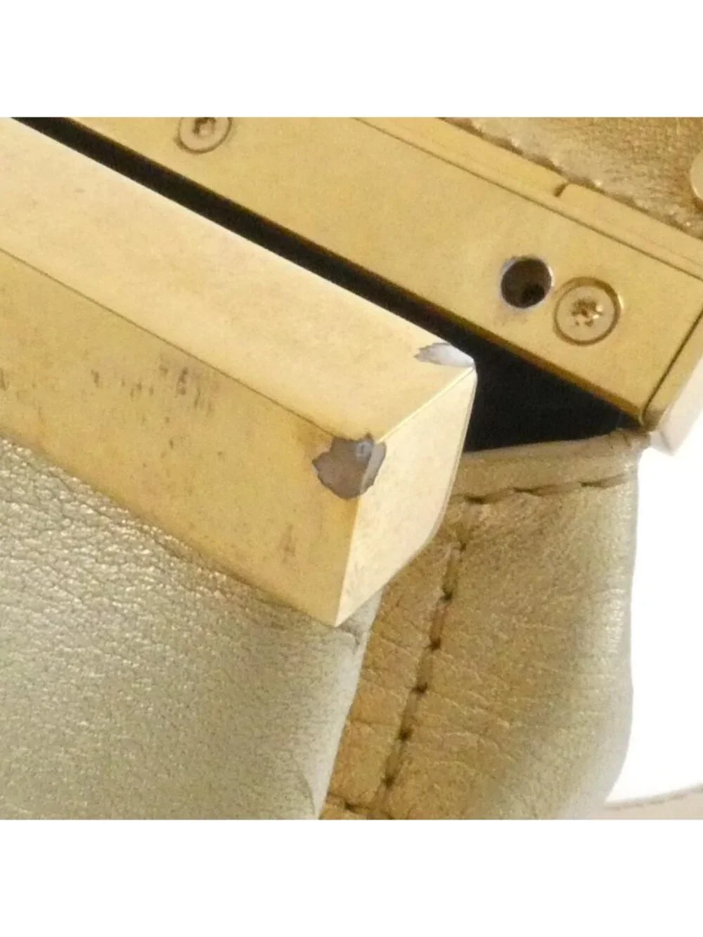 Chanel Shoulder Bag Gold